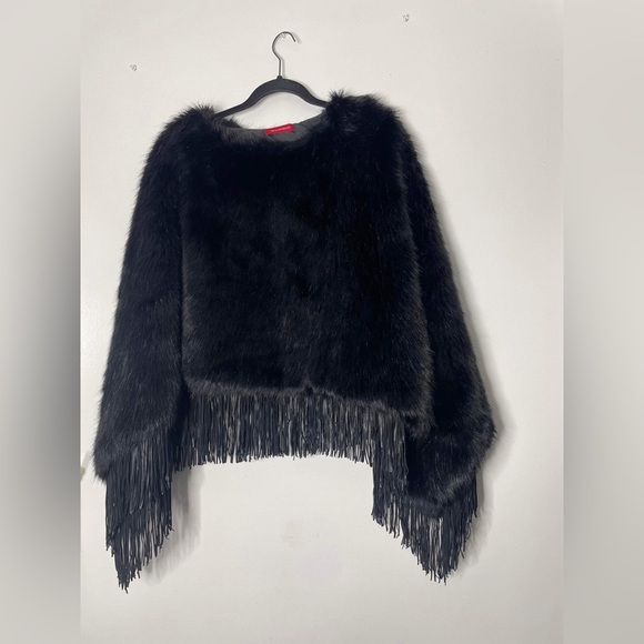 Philanthropy fux fur poncho size, small/medium - Picture 5 of 8